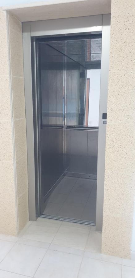 Sea View New Apartment Дуррес Екстер'єр фото