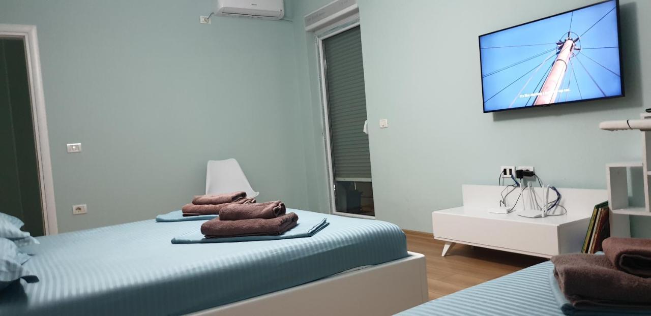 Sea View New Apartment Дуррес Екстер'єр фото