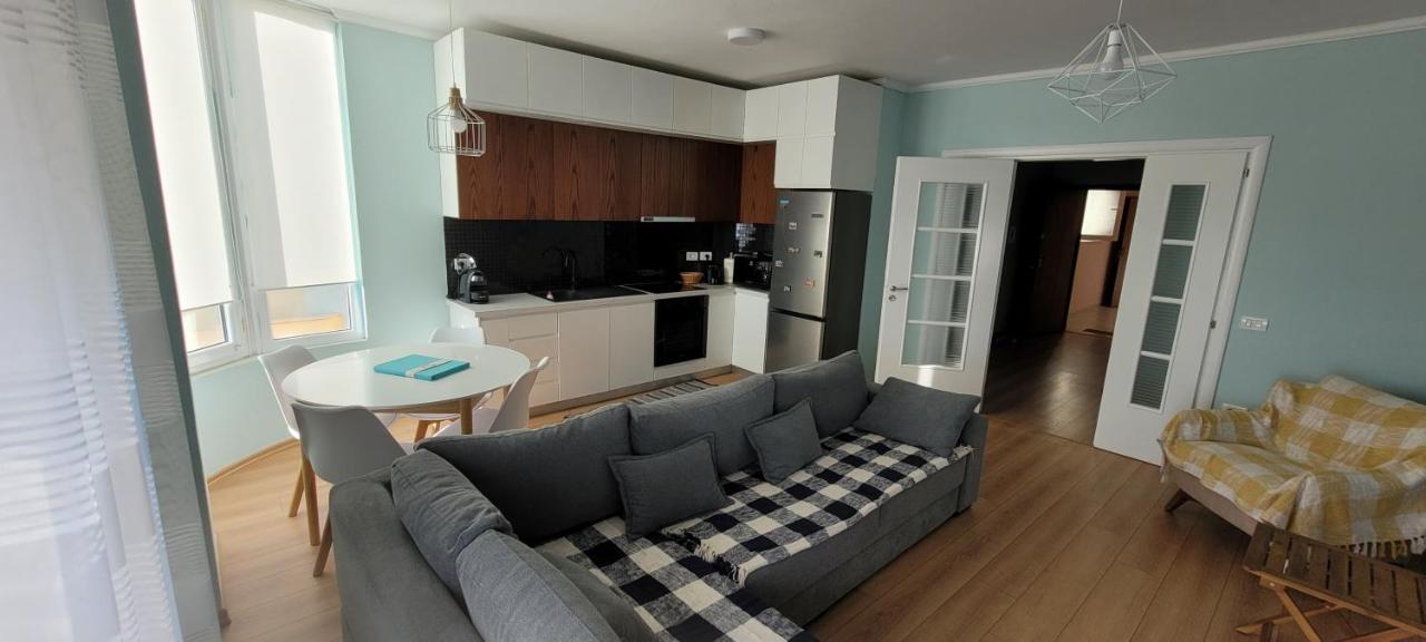 Sea View New Apartment Дуррес Екстер'єр фото